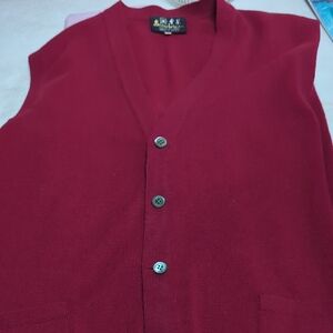 Men's 100% Cashmere Red Vest